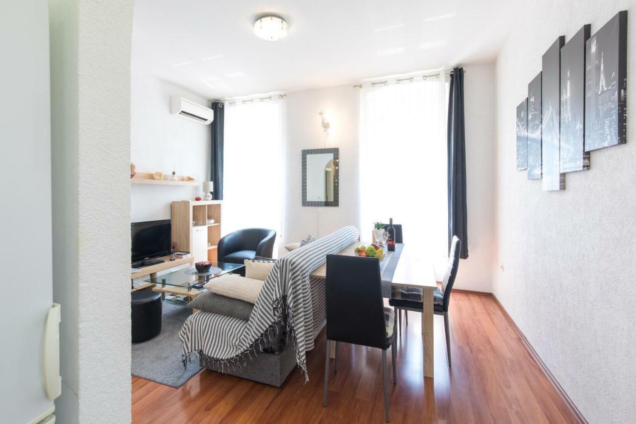Apartment Tessa ริเยกา ภายนอก รูปภาพ